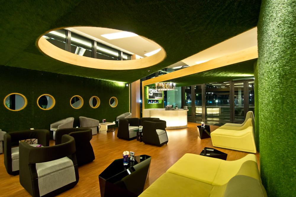Tsix5 Quarter Hotel Pattaya Exterior foto